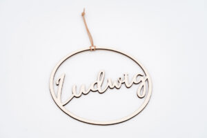 Herzboxx Holzschild Wunschname Kontur