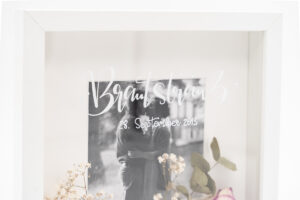 Herzboxx Rahmen Brautstrauss mit Handlettering