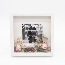 Herzboxx Rahmen Brautstrauss mit Handlettering