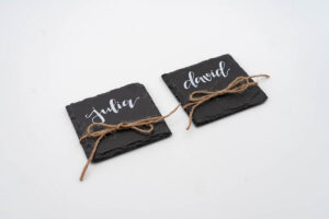 Herzboxx Hochzeit Namensschild Schiefertafel eckig