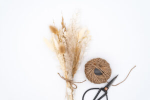 Herzboxx_Trockenblumenstrauss_Boho_White_klein_09